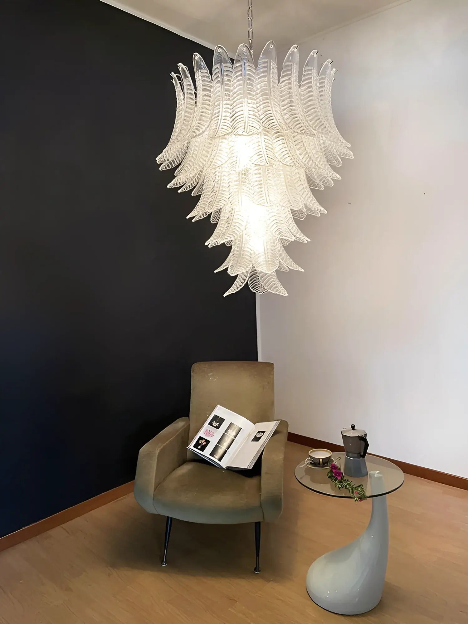 Modern Rosalind Murano Clear Glass Chandelier - CasaraHouse