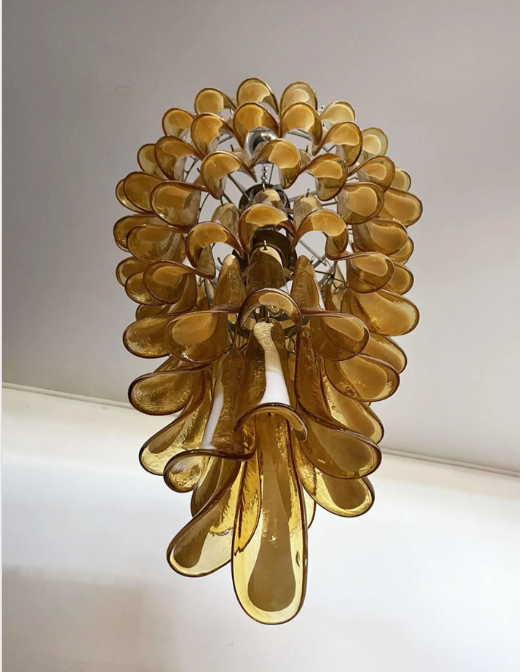 Murano Glass Chandelier – 83 petals – Caramel