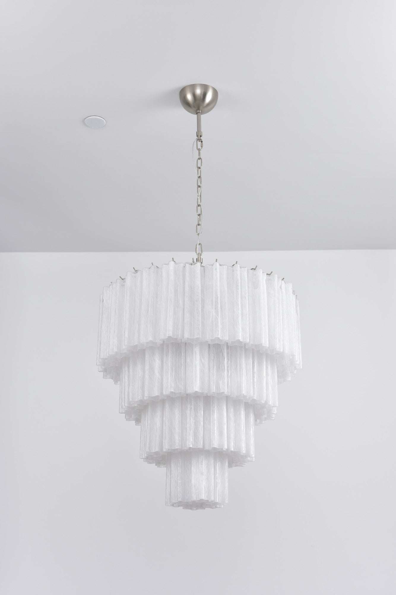 Elegant Serava Cascade Murano Chandelier - CasaraHouse