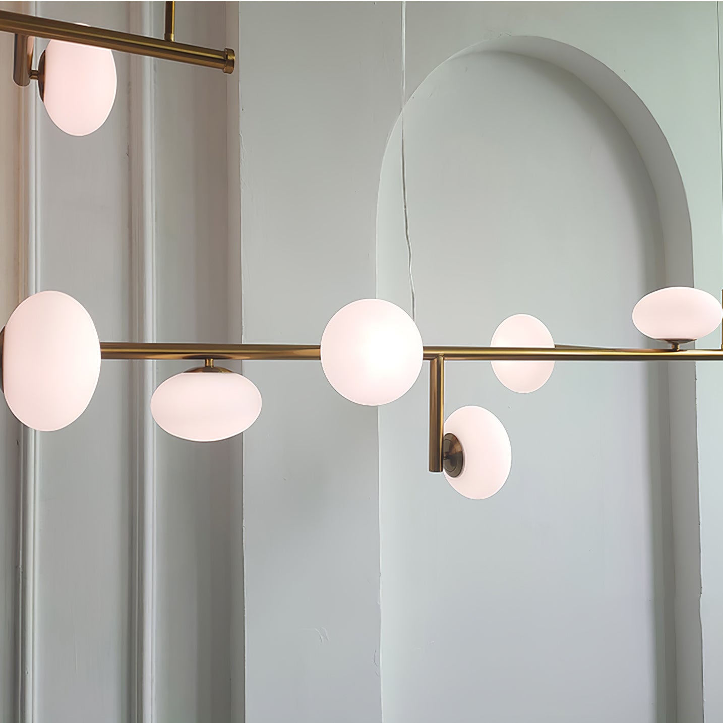 Sphere Balance Chandelier Secondary image