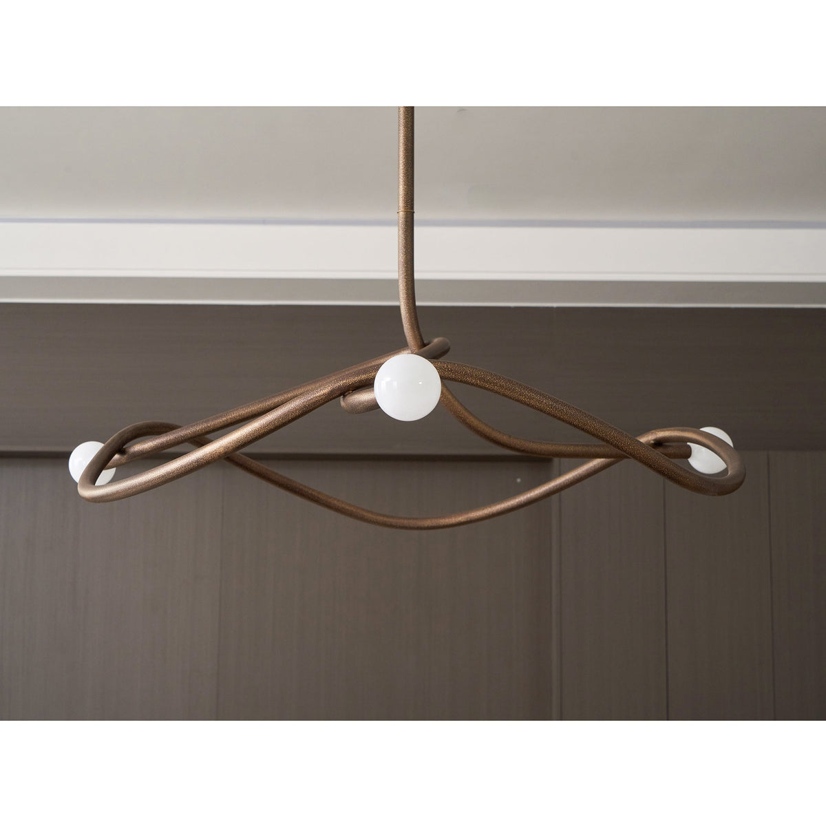 Tryst Chandelier