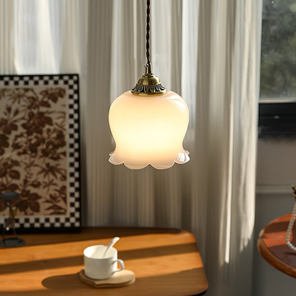 Valyn Floral Silhouette Pendant Lamp - CasaraHouse