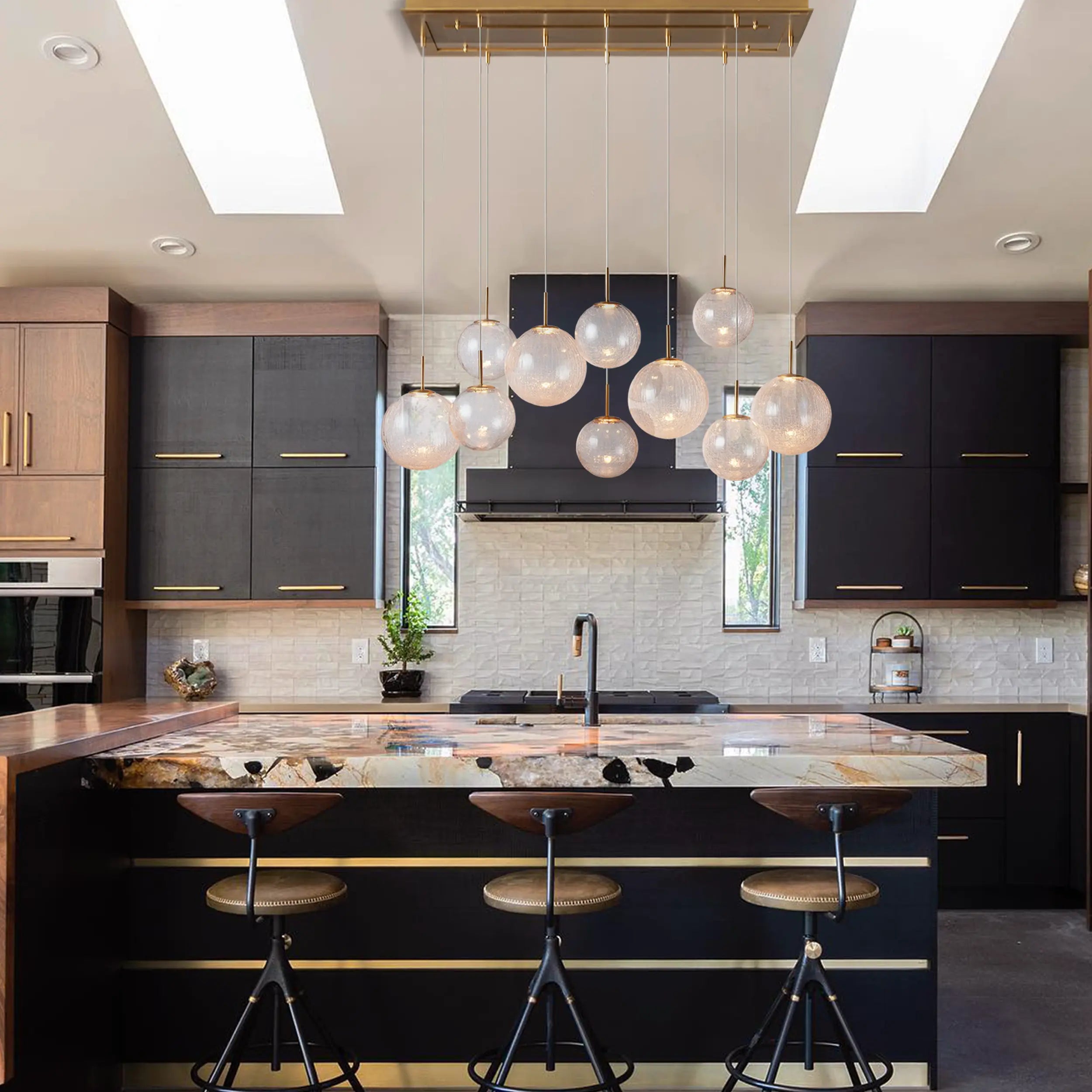 Casen Linear Chandelier Secondary image