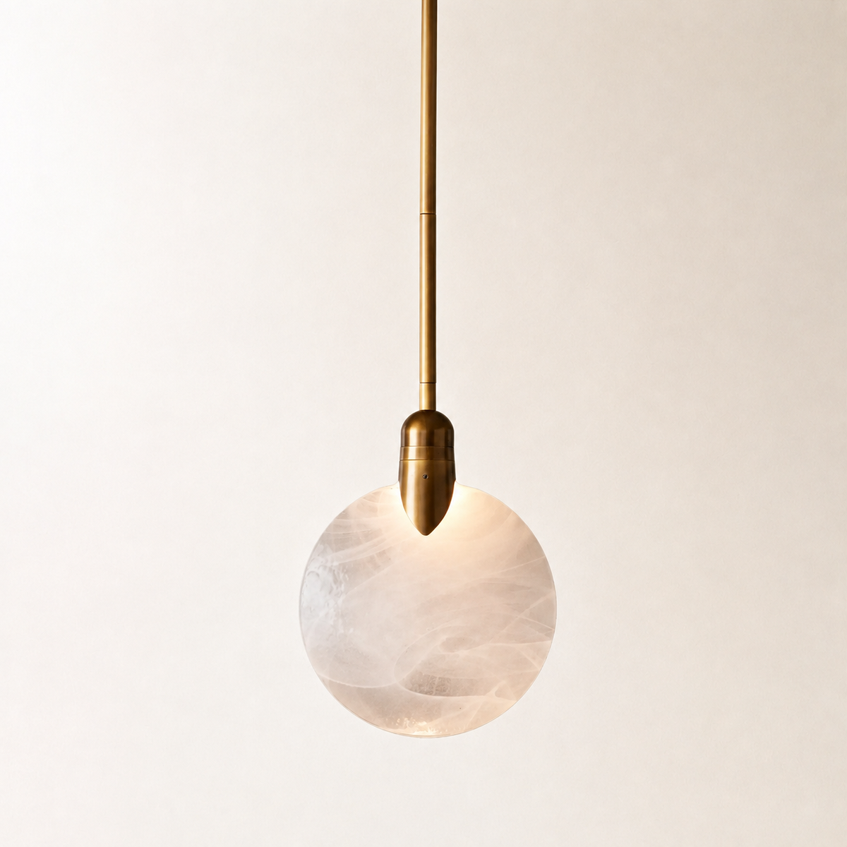 Lyla Single Pendant