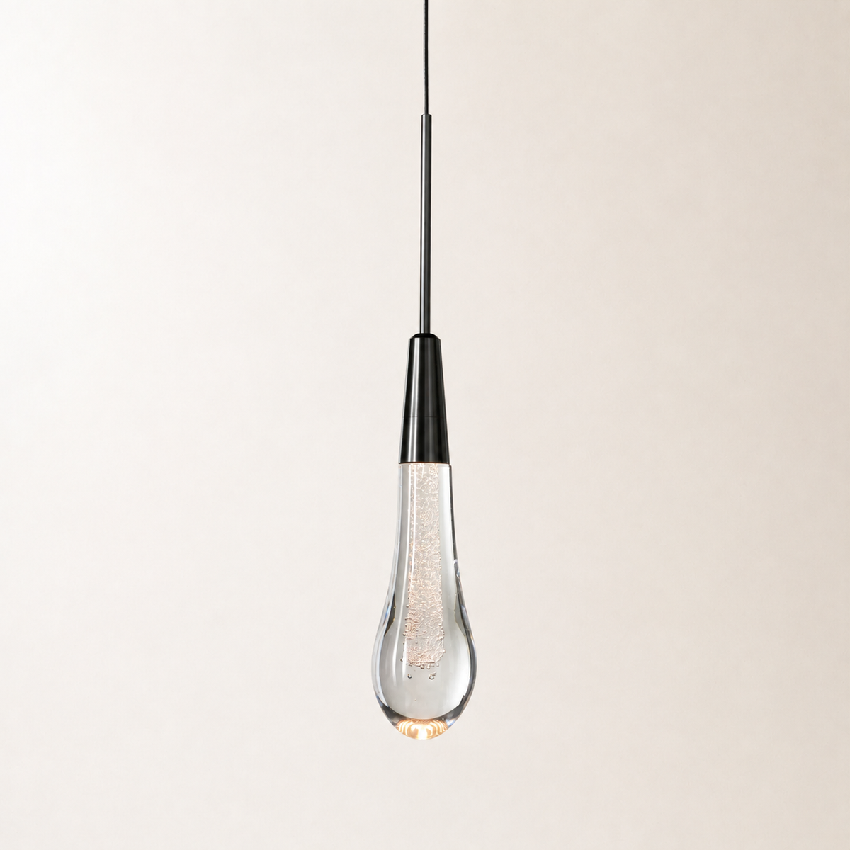 Soltaire Pendant Main image