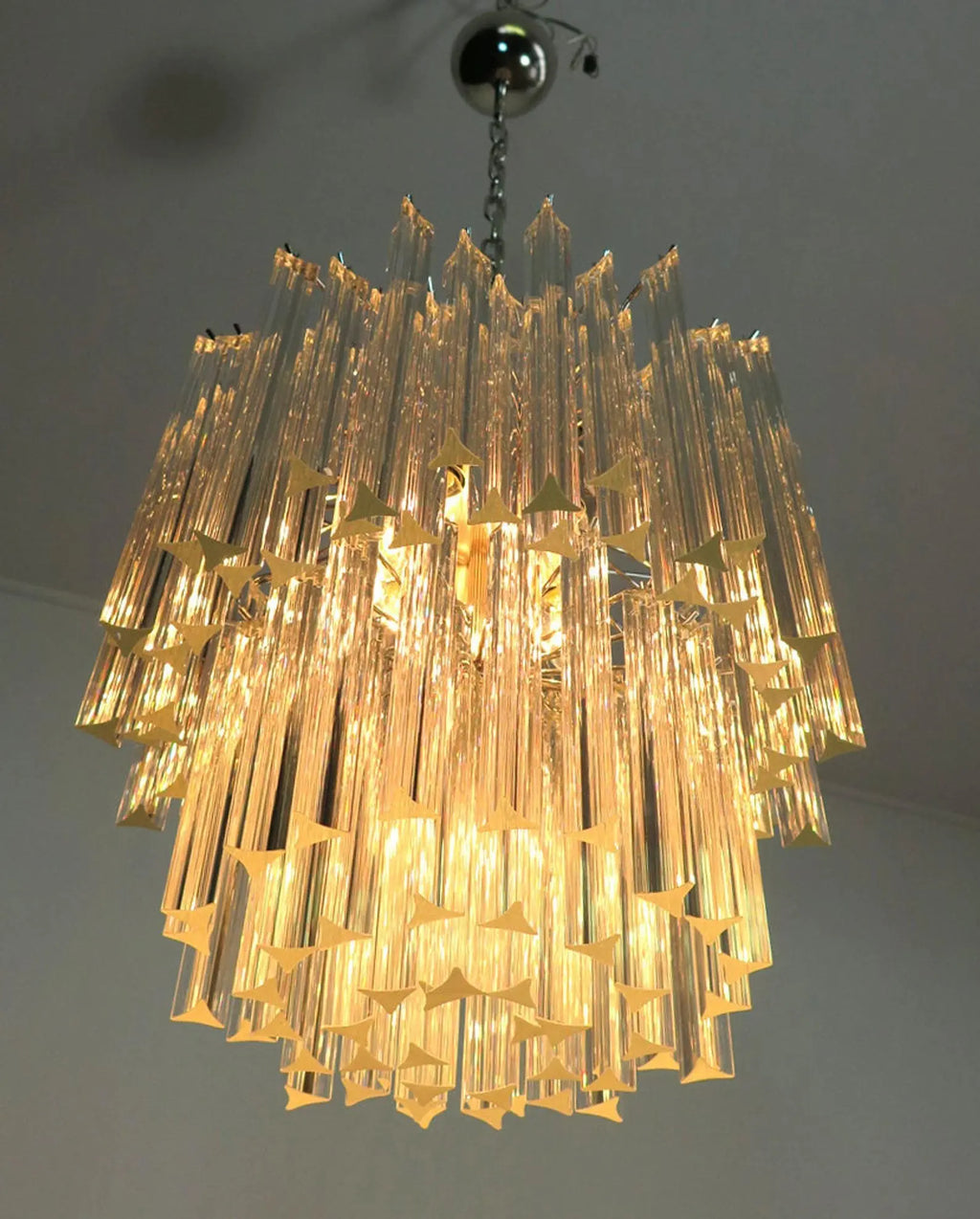 Murano Glass Chandelier – Arianna -107 prisms – Transparent