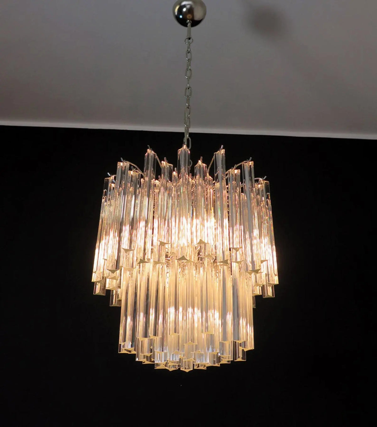 Murano Glass Chandelier – Arianna -107 prisms – Transparent