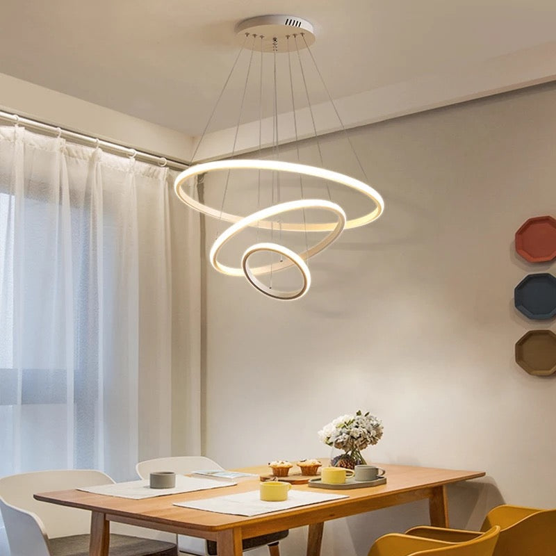 Savanna 3-Ring Chandelier