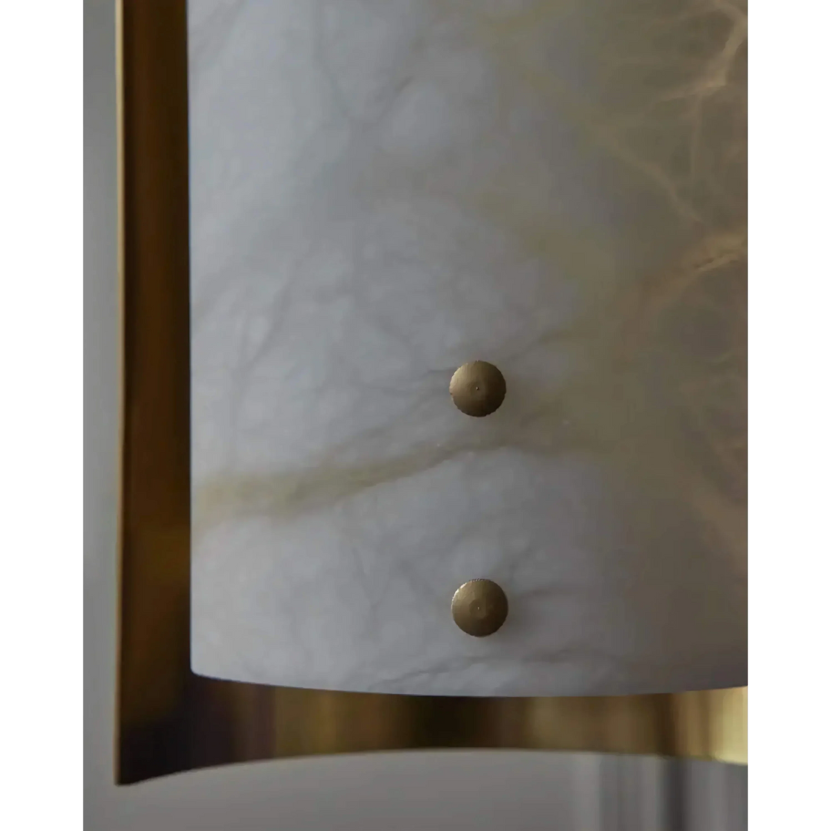 AUREA SPANISH ALABASTER ROUND CHANDELIER 29.5" 38.2"D